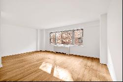 Mid-Century Alcove Studio in Lenox Hill