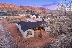 Brand-New Moab Home with Red Rock Views and Custom Touches