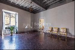 Prestigious historic residence in the heart of Rome