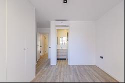 Exclusive New Build Apartments in Gràcia Nova with Private Lift Access