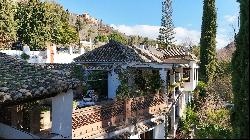 Exclusive historic Carmen in the heart of Sacromonte