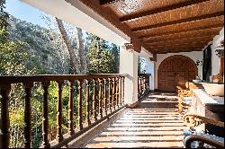 Exclusive historic Carmen in the heart of Sacromonte