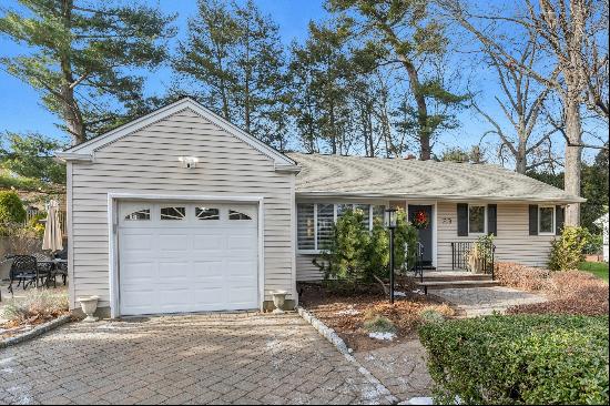 23 Holly Lane, Cresskill, NJ 07626