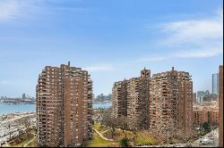 477 Fdr Drive M1304 In Lower East Side, New York