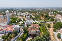 Santa Bárbara de Nexe, Portugal