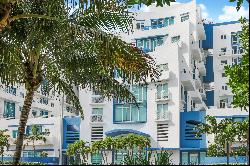 7600 Collins Ave,Miami Beach, FL, 33141