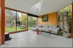 Modern and Sustainable Detached House on Eikenlaan in Muiderberg