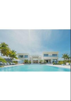 Exclusive Villa for sale - Founders of Golf Cap Cana