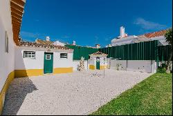 Centennial house fully restored 30 minutes from Lisbon