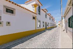 Centennial house fully restored 30 minutes from Lisbon