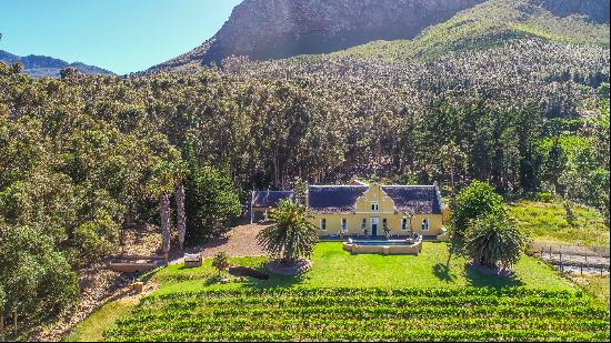 Once in a Lifetime! The best view in Franschhoek for the ultimate lifestyle