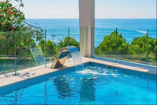 New villa with spectacular views of the sea in Costa d'en Blanes