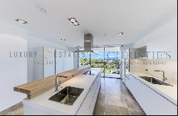 Large modern newly built villa in Sol de Mallorca with sea views and large garden