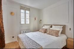 Paris 6th District - Quai de Conti - Dauphine - Apartment with 2 bedrooms