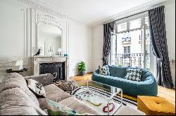 Paris 17th District – A bright 3-bed apartment