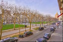 Paris 7th District - Avenue of Breteuil - 2 bed apartment