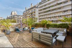 Sale - Apartment Paris 16th (Auteuil)