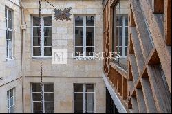 Chartrons - Spacious 190m² apartment with terrace and Garonne view