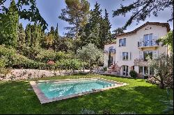 Sole agent - Near Cannes - Le Cannet Town Hall - Renovated villa