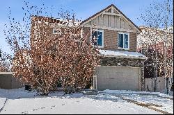 Charming 3-Bedroom, 3-Bathroom Home, Featuring an Open Floor Plan