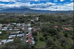 Verde Ciruelas, Espacio y Céntrica Ubicación