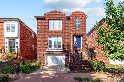 7011 Dartmouth Avenue Unit 1FL, University City MO 63130