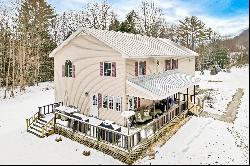 11 Gilson Farm Lane, Hartland VT 05048