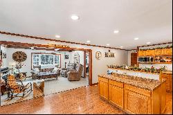 11 Gilson Farm Lane, Hartland VT 05048