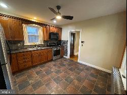 657 N Charlotte Street Unit 1, Pottstown PA 19464