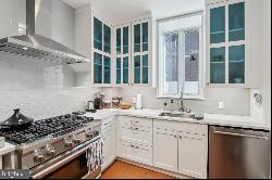 1830 Rittenhouse Square Unit 2C, Philadelphia PA 19103