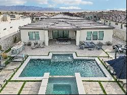 49853 Crescent Psge, Palm Desert CA 92211