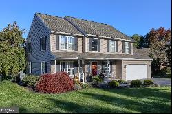 1 Stone Hedge Drive, Lebanon PA 17042