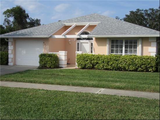 634 Lake Orchid Circle, Vero Beach FL 32962