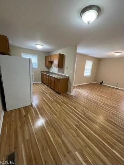 817 Pocahontas Place Unit A, Hampton VA 23661