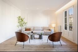 BEAUTIFULLY REFURBISHED FLAT IN EIXAMPLE ESQUERRA, Barcelona 08036