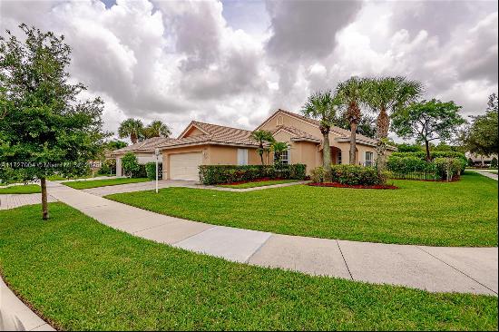 11326 NW 65th Mnr, Parkland FL 33076