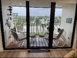 225 Beach Road #402, Tequesta FL 33469