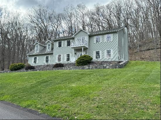 137 Barmore Road, Lagrangeville NY 12540