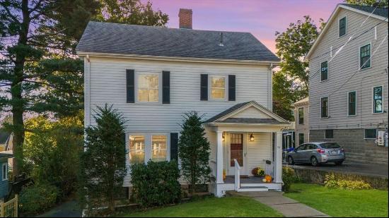 76 School Street, Arlington MA 02476