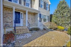 36 Hyer Court, Aberdeen NJ 07747