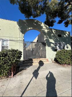 551 W 10th Street, Long Beach CA 90813