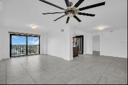 1651 Sand Key Estates Court #84, Clearwater Beach FL 33767