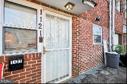 1121 Macarthur Drive, Camden NJ 08104