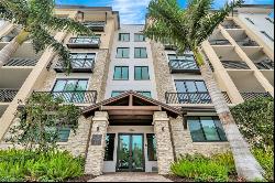 1130 3rd Ave S #211, Naples FL 34102