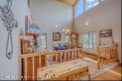 121 Merlyn Drive, Ruidoso NM 88345