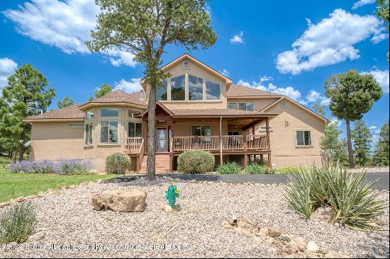 121 Merlyn Drive, Ruidoso NM 88345