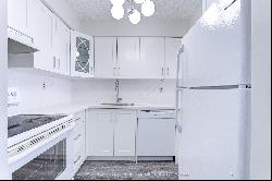 2901 Kipling Avenue Unit 505, Toronto W10 ON M9V5E5