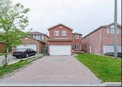 27 Cannon Crescent, Brampton ON L6Y4L8