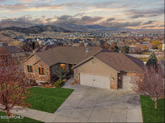 6862 W Clear Water Drive, Herriman UT 84096