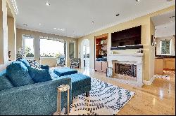 1010 Genter St Unit 102, La Jolla CA 92037